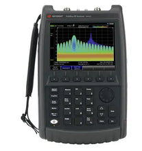 Load image into Gallery viewer, Keysight N9912C FieldFox Handheld RF Analyzer - Up to 10 GHz