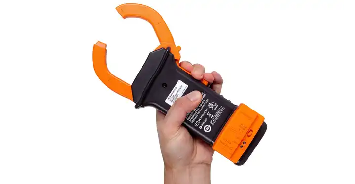 Keysight U1213A Handheld Clamp Meter