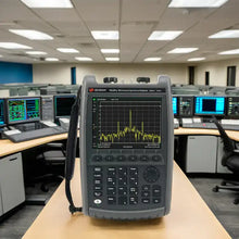 Load image into Gallery viewer, Keysight Handheld Microwave Spectrum Analyzer N9961A - 44 GHz