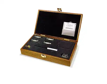 Keysight W11644A Mechanical Calibration Kit for 75 to 110 GHz Waveguide WR-10
