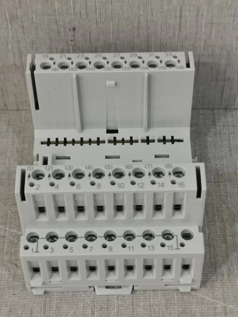 SIEMENS TXM1.16D Digital Input Module for Automation Systems - ZYYKZ Test Equipment