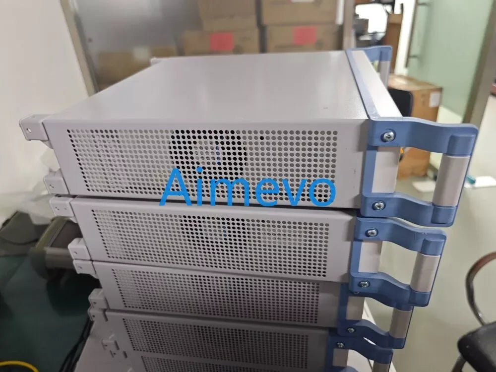 Rohde & Schwarz SMB100A RF Signal Generator, 9 kHz to 6 GHz - ZYYKZ Test Equipment