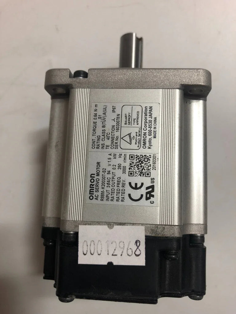OMRON R88M-K20030T-S2 AC Servo Motor, 200W, 3000rpm - ZYYKZ Test Equipment