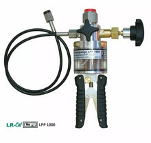 Load image into Gallery viewer, LR-Cal LPP 1000 Hydraulic Pressure Calibration Hand Pump - 14500 PSI / 1000 Bar
