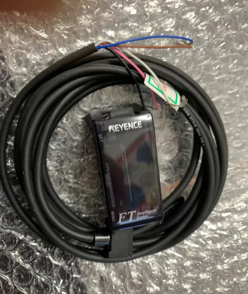 Keyence FT-50CA Compact Digital Fiber Optic Sensor with High-Speed Response - ZYYKZ Test Equipment