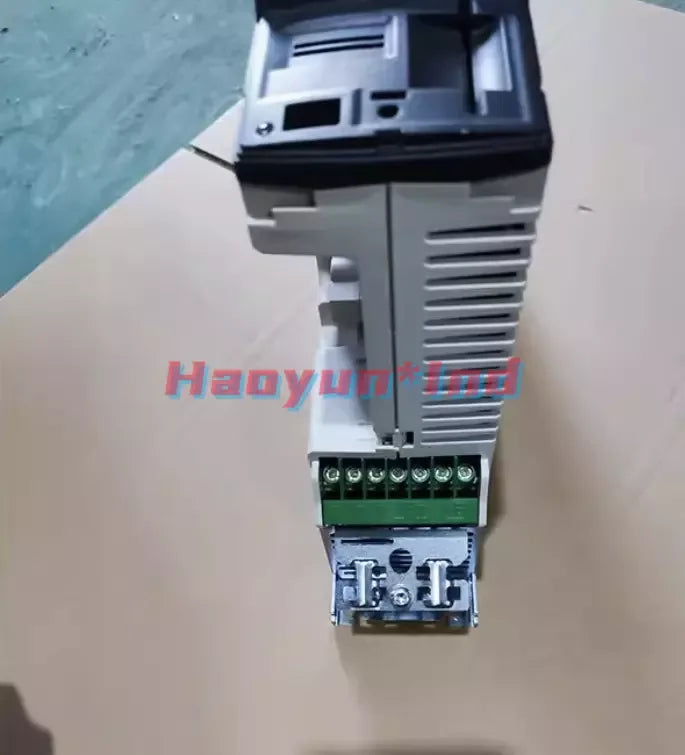 Emerson DST1404P AC Servo Drive - ZYYKZ Test Equipment