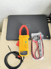 Load image into Gallery viewer, Fluke I1010 AC/DC Current Clamp Meter with Test Leads - ZYYKZ Test Equipment