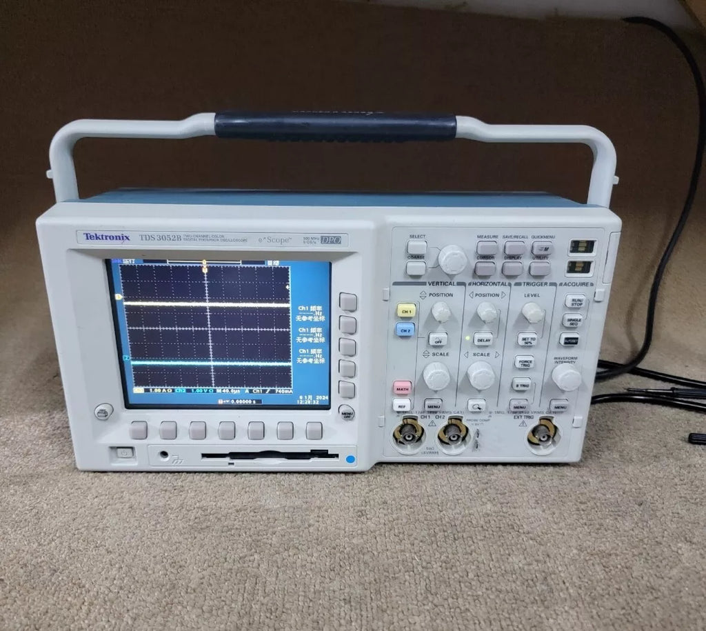 Tektronix TDS3052B 500MHz 2-Channel Color Oscilloscope - Used