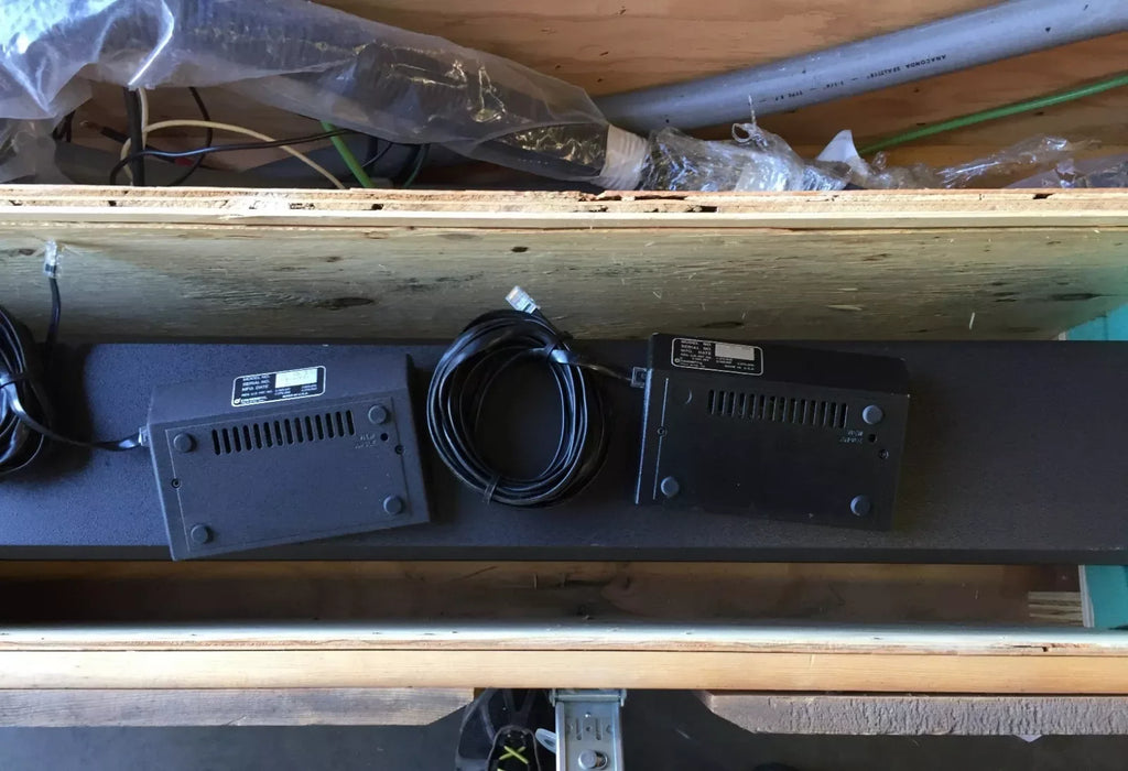 Coherent Innova 300 Argon Ion Laser System with Power Supply & Keypad Controllers - ZYYKZ Test Equipment