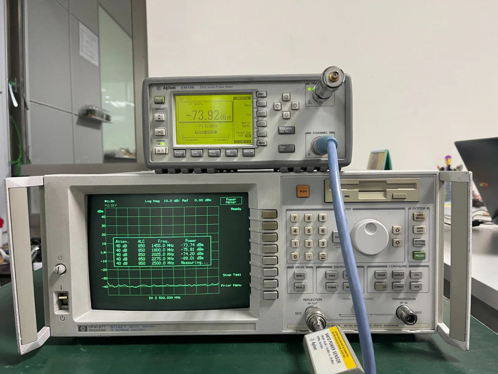 Agilent 8714ET RF Vector Transmission/Reflection Network Analyzer 300 kHz–3 GHz - ZYYKZ Test Equipment