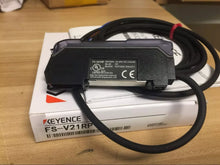 Load image into Gallery viewer, KEYENCE FS-V21RP Digital Fiber Optic Amplifier Sensor Cable - ZYYKZ Test Equipment
