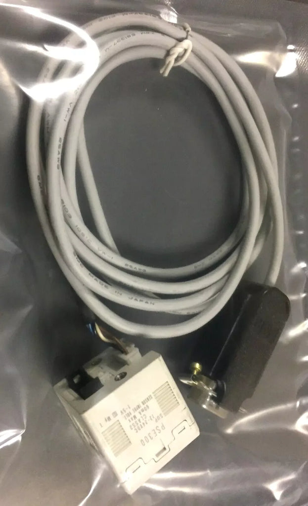 SMC PSE300 Digital Pressure Sensor with Cable - High Accuracy Display - ZYYKZ Test Equipment
