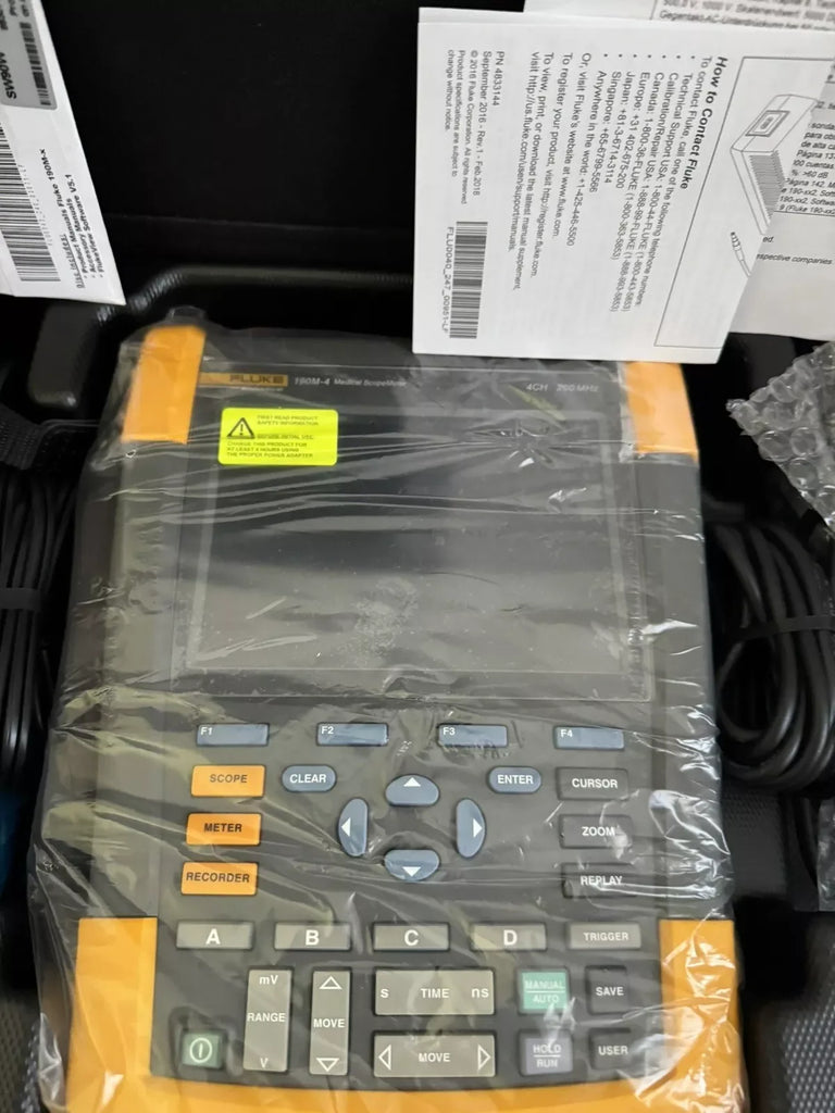 Fluke 190M-4 4-Channel 200 MHz Medical ScopeMeter Oscilloscope - ZYYKZ Test Equipment