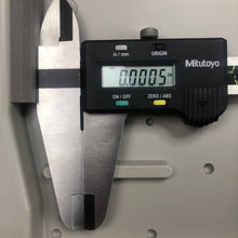 Load image into Gallery viewer, Mitutoyo 500-506-10 Digimatic Digital Caliper 0-600mm Precision Measurement Tool - ZYYKZ Test Equipment