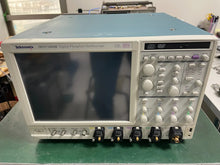 Load image into Gallery viewer, Tektronix DPO71604B 16GHz 4-Channel Digital Phosphor Oscilloscope 50GS/s - ZYYKZ Test Equipment