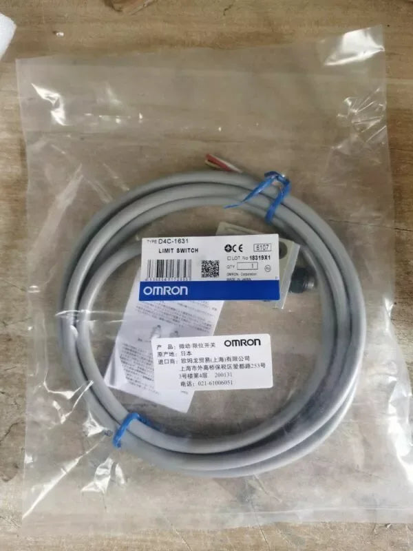 Omron D4C-1631 Precision Limit Switch with Durable Actuator - ZYYKZ Test Equipment