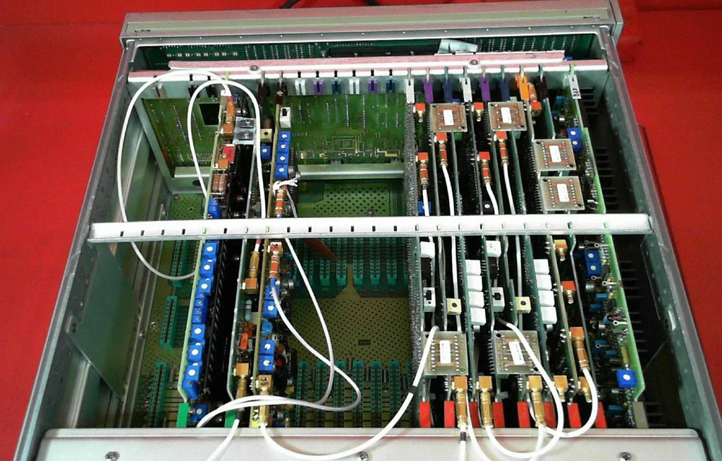 Agilent 8160A 50MHz Pulse Generator - ZYYKZ Test Equipment
