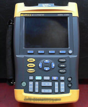 Load image into Gallery viewer, Fluke 199 Scopemeter Handheld Oscilloscope 200MHz 2.5GS/s - ZYYKZ Test Equipment