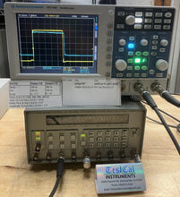Load image into Gallery viewer, Stanford Research DG535 High-Precision Digital Delay and Pulse Generator with Calibration Data - ZYYKZ Test Equipment