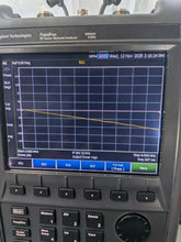 Load image into Gallery viewer, Keysight Agilent Fieldfox N9923A Calibrated Vector Network Analyzer 6 GHz - ZYYKZ Test Equipment