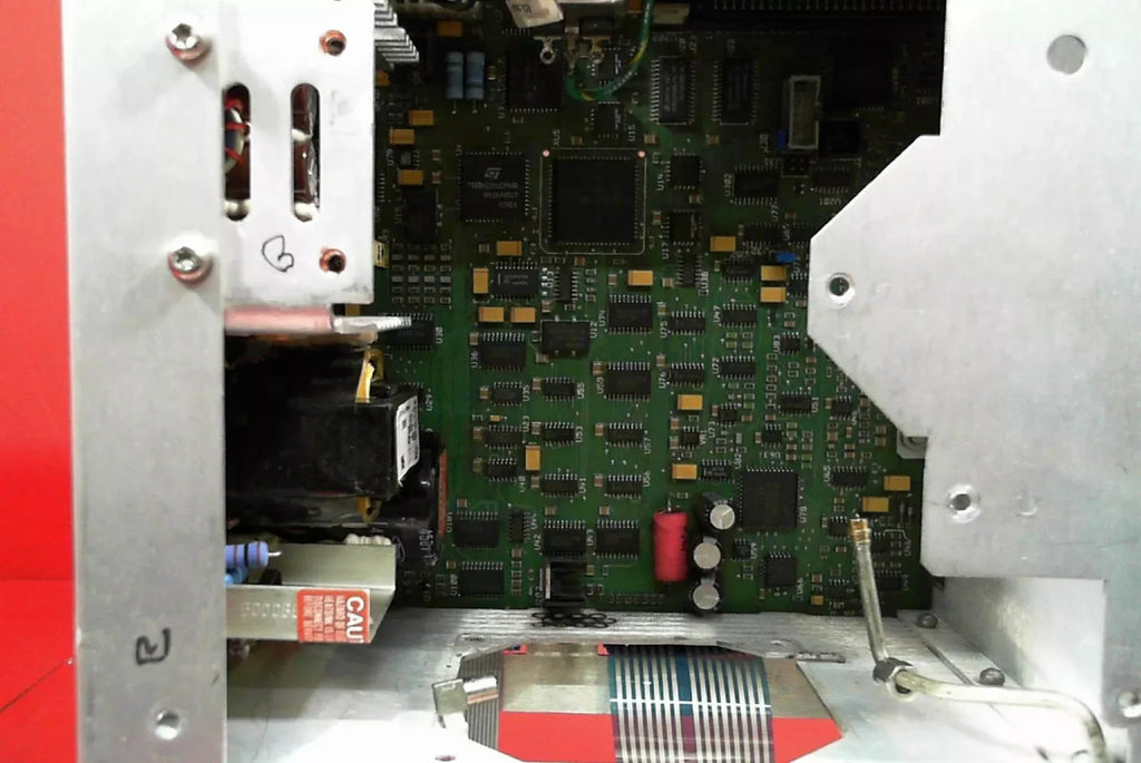 Agilent 8648B Synthesized Signal Generator 9 kHz to 2000 MHz - ZYYKZ Test Equipment