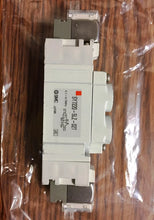 Load image into Gallery viewer, SMC SY7220-5LZ-02T Solenoid Valve Body for SY7000 Series - ZYYKZ Test Equipment