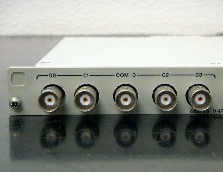 HP 44472A VHF RF Coaxial Switch, 10 MHz to 1.3 GHz - ZYYKZ Test Equipment