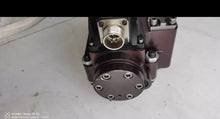 Load image into Gallery viewer, Moog 072-1202-10 S15F0FA4VBLN High-Pressure Sensor 3000 PSI - ZYYKZ Test Equipment