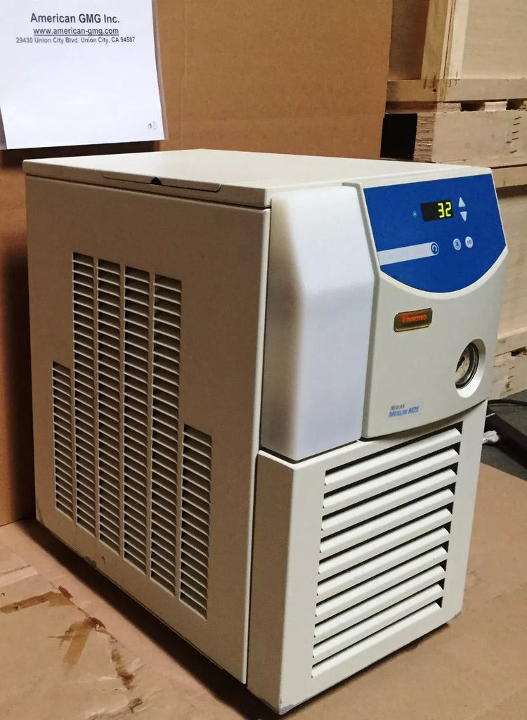 Thermo Neslab Merlin M25 Recirculating Chiller - 25L/min Cooling System - ZYYKZ Test Equipment