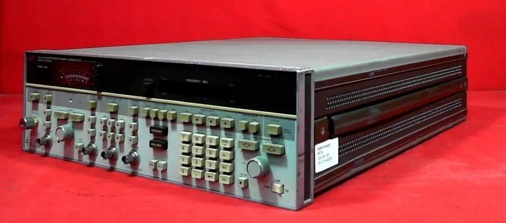 Agilent 8673A Signal Generator with Options 003 & H04 - ZYYKZ Test Equipment