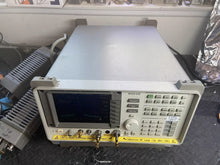 Load image into Gallery viewer, HP Agilent 8564E/EC Spectrum Analyzer 20Hz-40GHz with Color LCD, Options 6 &amp; 7, Calibrated - ZYYKZ Test Equipment