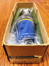 Load image into Gallery viewer, Leybold-Heraeus 16202 Br2 Thermo Vacuum Gauge Sensor with 6-Pin Connector - ZYYKZ Test Equipment