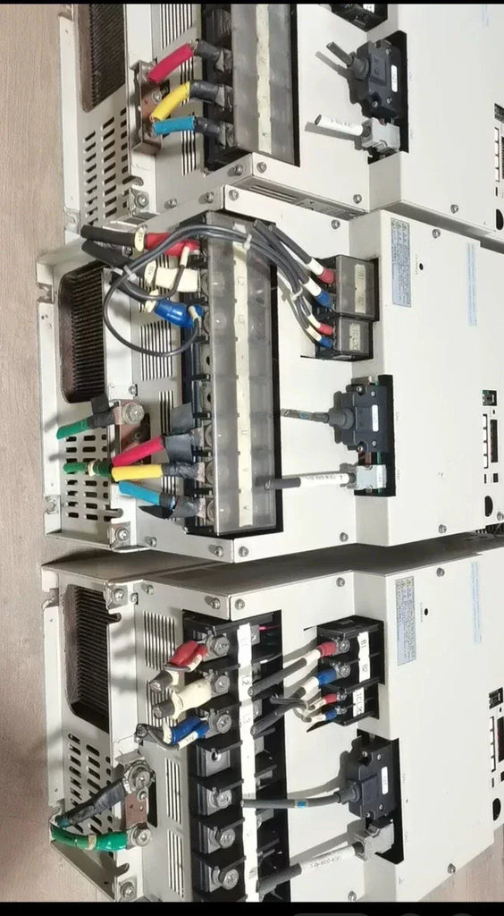 SGDH-1EAE High-Performance Servo Drive with Precision Motion Control - ZYYKZ Test Equipment