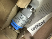 Load image into Gallery viewer, Endress+Hauser PMC131-A11F1A2H Pressure Transmitter, High Accuracy - ZYYKZ Test Equipment