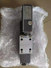 Load image into Gallery viewer, Rexroth 4WRSE 10 Q00-32 Hydraulic Directional Control Valve - ZYYKZ Test Equipment