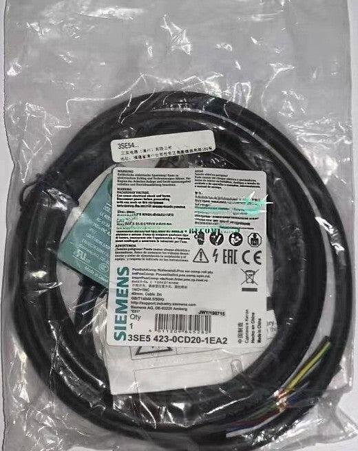 Siemens 3SE5423-0CD20-1EA2 Safety Relay with Dual Channel Input - ZYYKZ Test Equipment