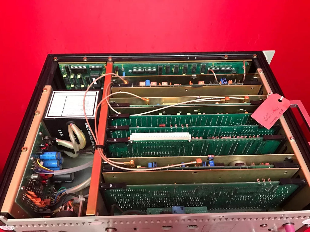 Bruel & Kjaer 1051 Sine Generator 10 Hz - 100 kHz - ZYYKZ Test Equipment