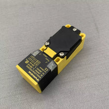 Load image into Gallery viewer, TURCK NI40U-CP40-FDZ30X2 Inductive Proximity Sensor Switch - ZYYKZ Test Equipment