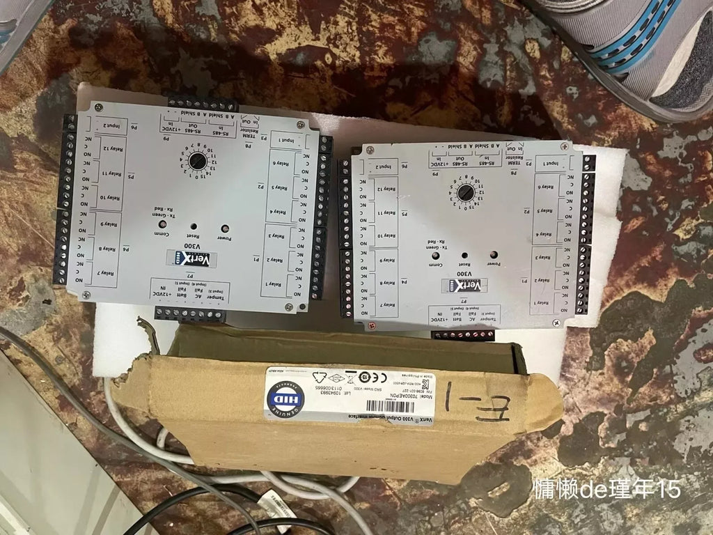HID V300 Access Controller - Secure Entry Management System - ZYYKZ Test Equipment