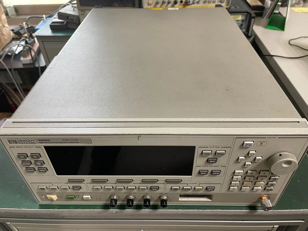 HP Agilent 83620A Synthesized Sweep Signal Generator 10 MHz to 20 GHz - ZYYKZ Test Equipment