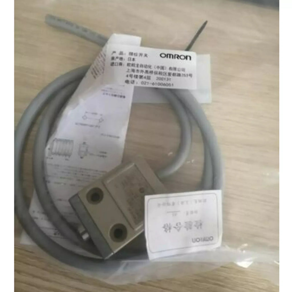 Omron D4C-1601 Precision Limit Switch - New, Reliable Performance - ZYYKZ Test Equipment