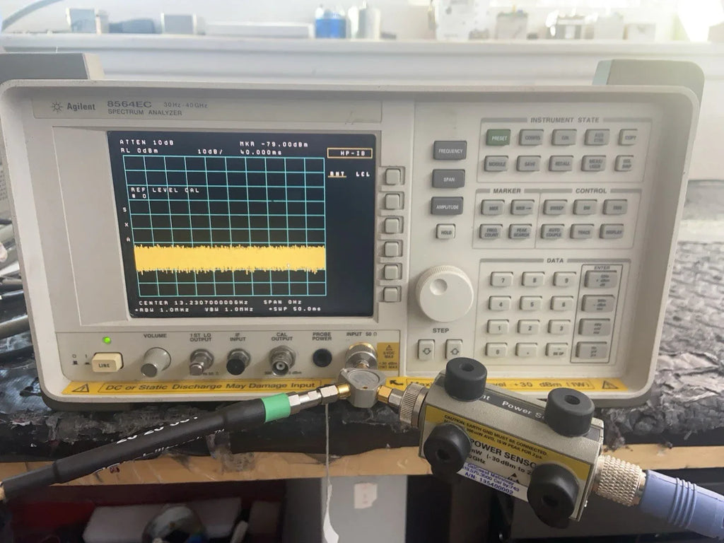 HP Agilent 8564EC Spectrum Analyzer 10 Hz to 40 GHz with Options 6,7,1,5,8 - Calibrated - ZYYKZ Test Equipment