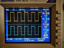 Load image into Gallery viewer, Tektronix TDS2022C Digital Oscilloscope - 200 MHz, 2 Channels, 2GS/s - Used