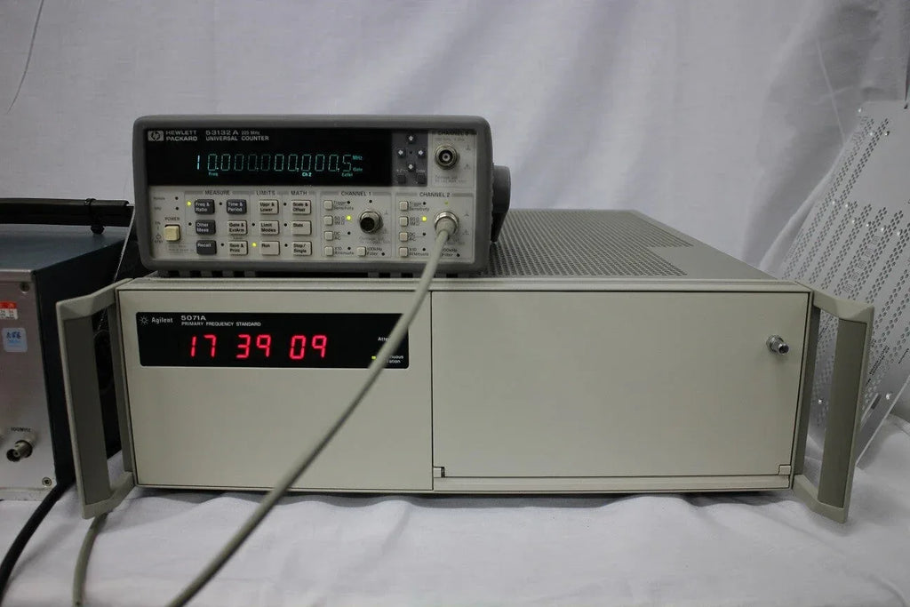 ADVANTEST TR3110 Precision Frequency Standard - ZYYKZ Test Equipment