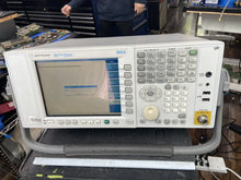 Load image into Gallery viewer, Agilent N9020A MXA Signal Analyzer, 20 Hz to 26.5 GHz, Calibrated - ZYYKZ Test Equipment