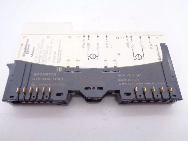 Schneider Electric STBACO1210K Programmable Logic Controller (PLC) Module - ZYYKZ Test Equipment