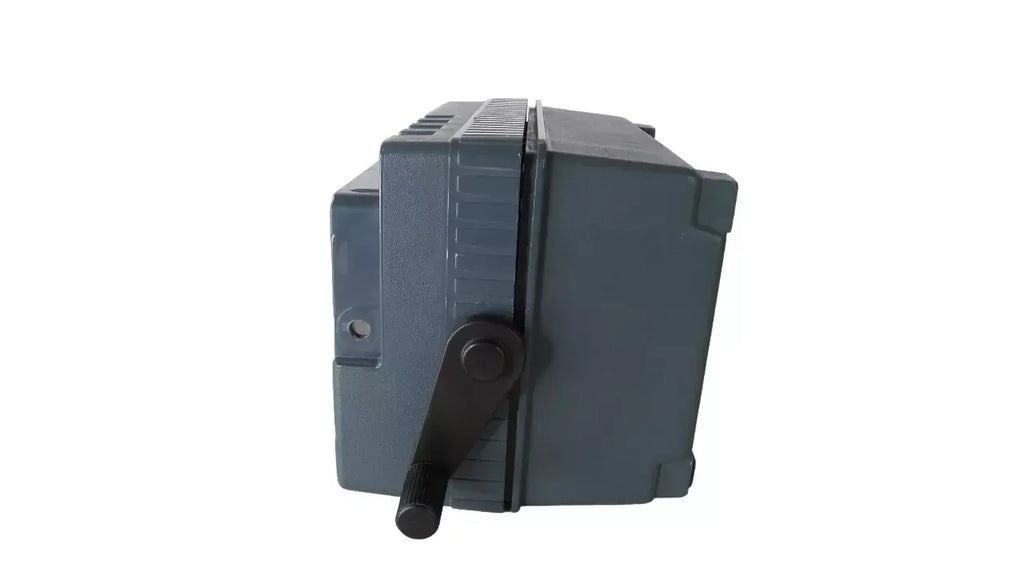 AVO Megger MJ159 Insulation Tester with Protective Carry Case - ZYYKZ Test Equipment