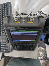 Load image into Gallery viewer, Keysight Agilent Fieldfox N9923A Calibrated Vector Network Analyzer 6 GHz - ZYYKZ Test Equipment