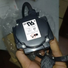 Load image into Gallery viewer, FUJI GYS201D5-HB2-Z17 High-Performance Servo Motor - ZYYKZ Test Equipment