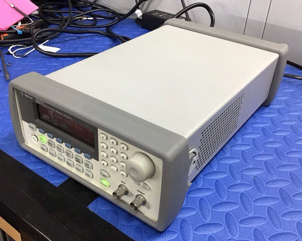 Agilent 33250A 80 MHz Function & Arbitrary Waveform Generator - Calibrated - ZYYKZ Test Equipment